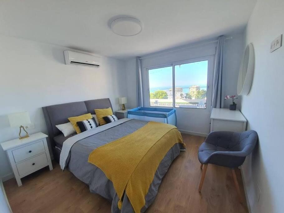 Beautiful Sea Views Cozy Apartment 350 M From Beach เบนัลมาเดนา ภายนอก รูปภาพ