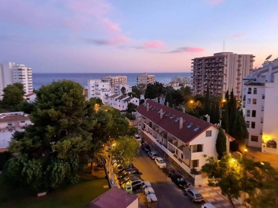 Beautiful Sea Views Cozy Apartment 350 M From Beach เบนัลมาเดนา ภายนอก รูปภาพ