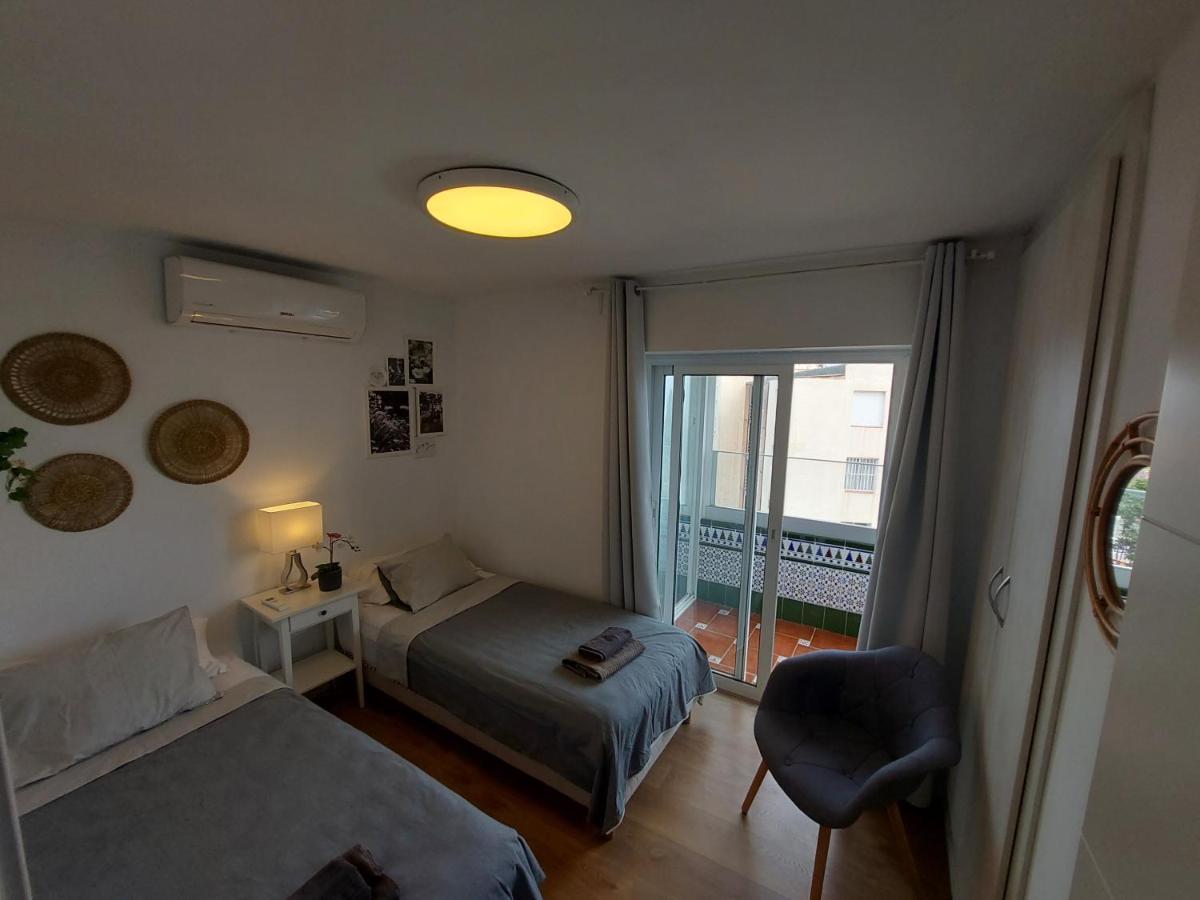 Beautiful Sea Views Cozy Apartment 350 M From Beach เบนัลมาเดนา ภายนอก รูปภาพ