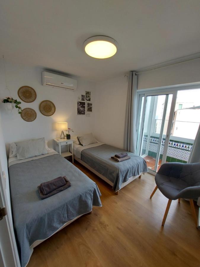 Beautiful Sea Views Cozy Apartment 350 M From Beach เบนัลมาเดนา ภายนอก รูปภาพ