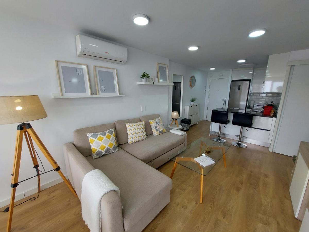 Beautiful Sea Views Cozy Apartment 350 M From Beach เบนัลมาเดนา ภายนอก รูปภาพ